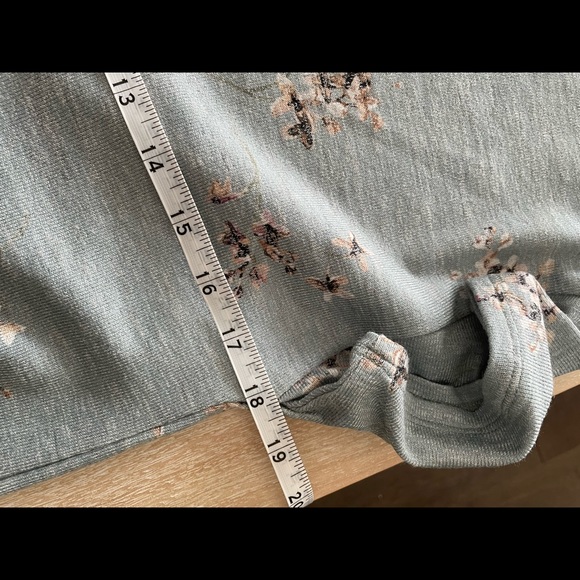 NWT Reitmans Tee - Picture 6 of 6